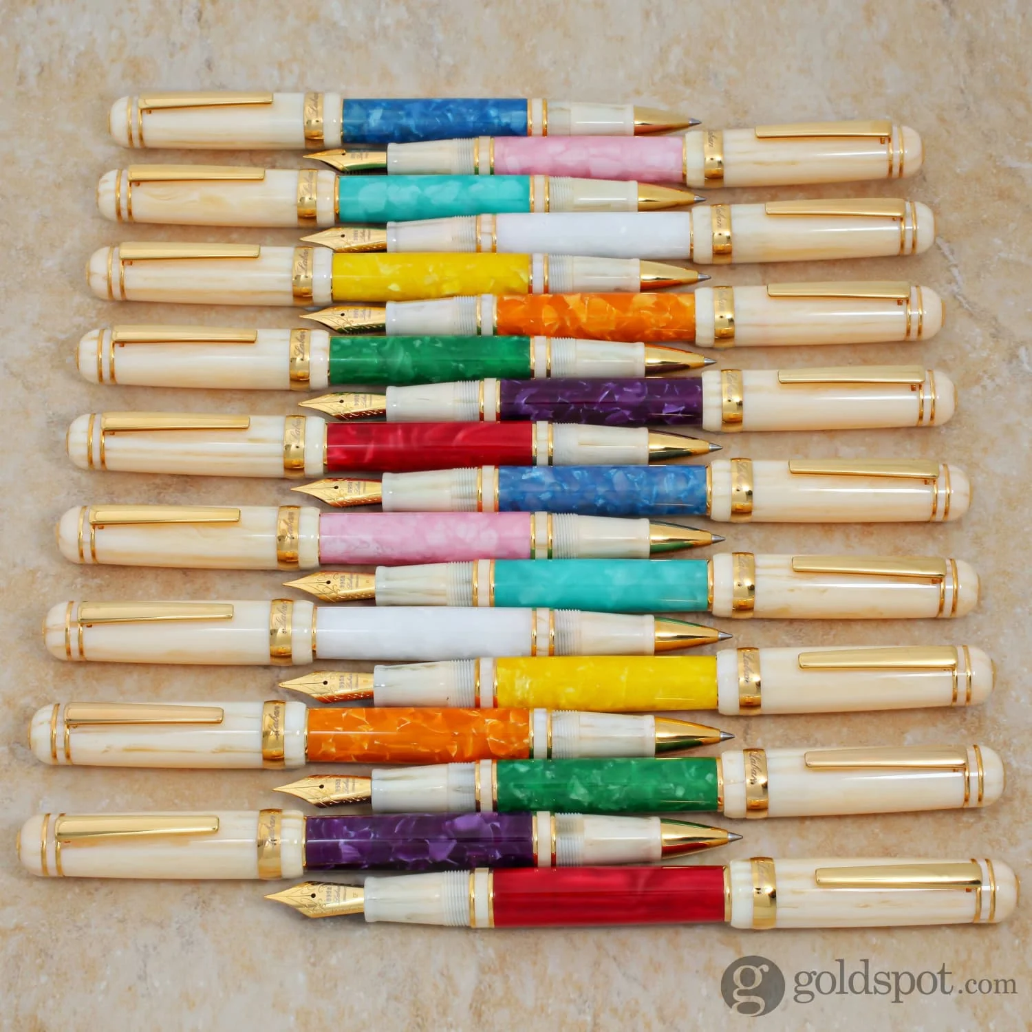 Laban 325 Fountain Pen in Sun Orange - Image 11