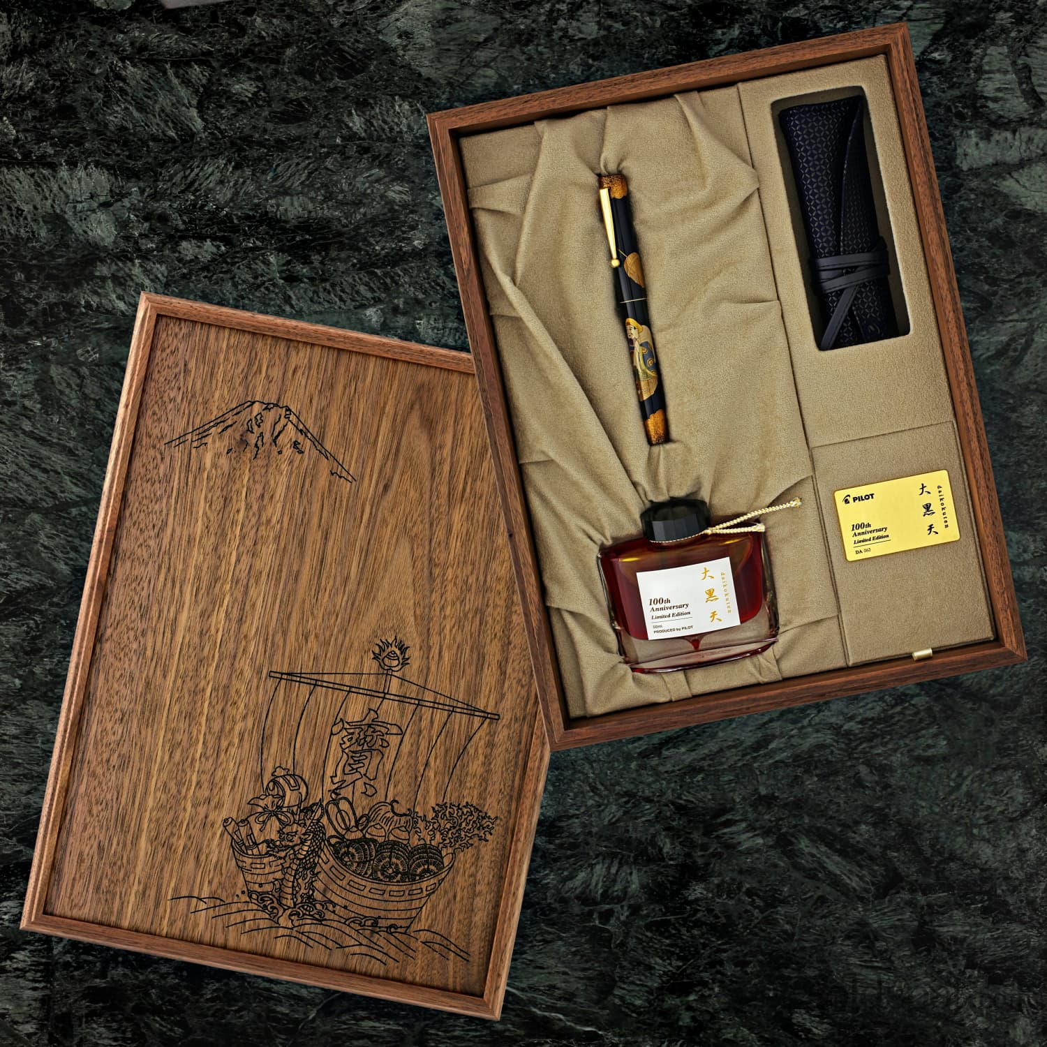 Namiki Yukari 100th Anniversary Fountain Pen in Seven Gods Daikoku-ten - 18K Gold Medium Point - Image 7